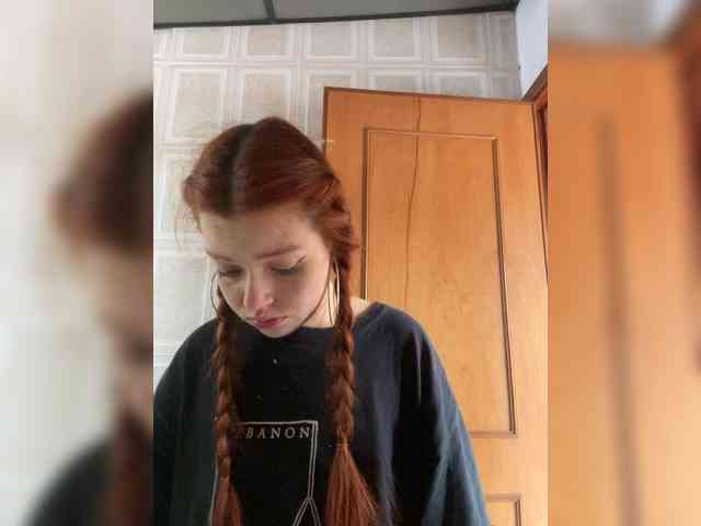 Pamela-Velvet webcam