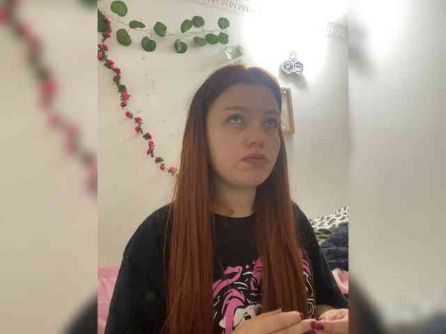 Pamela-Velvet webcam