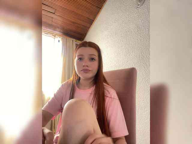 Pamela-Velvet webcam