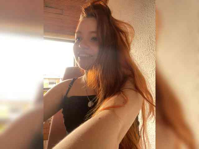 Pamela-Velvet webcam