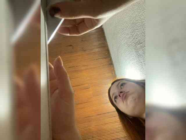 Pamela-Velvet webcam