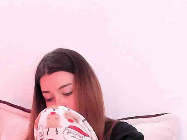 Pamela-Velvet Pamela-Velvet