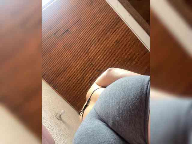 Pamela-Velvet webcam