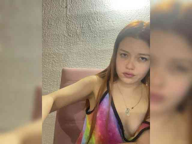 Pamela-Velvet webcam