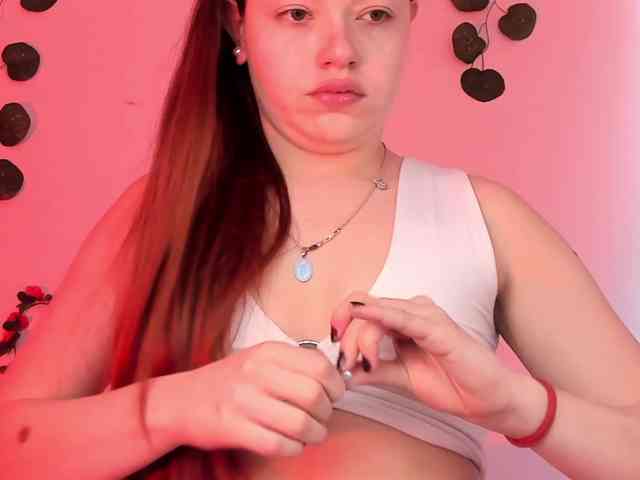 Pamela-Velvet webcam