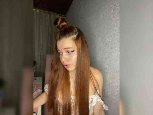 Pamela-Velvet webcam