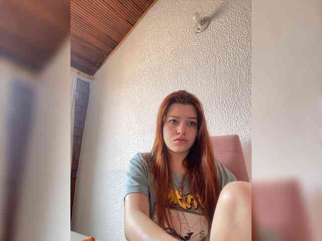 Pamela-Velvet webcam