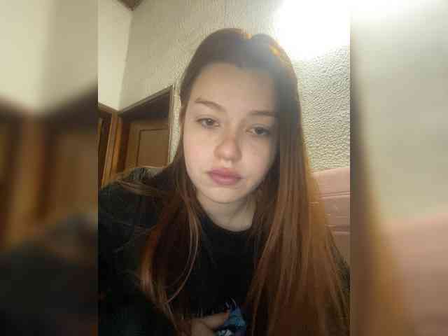 Pamela-Velvet webcam