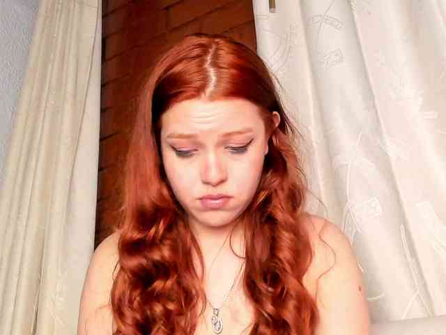 Pamela-Velvet webcam