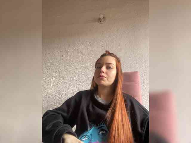 Pamela-Velvet webcam