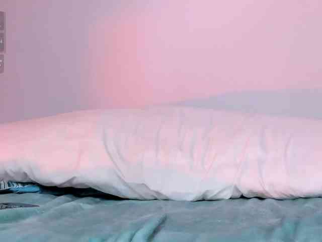 Pamela-Velvet webcam