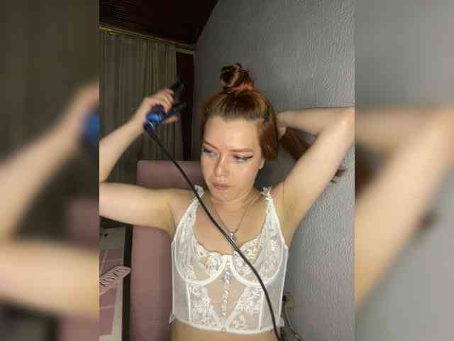 Pamela-Velvet webcam