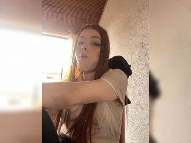 Pamela-Velvet webcam