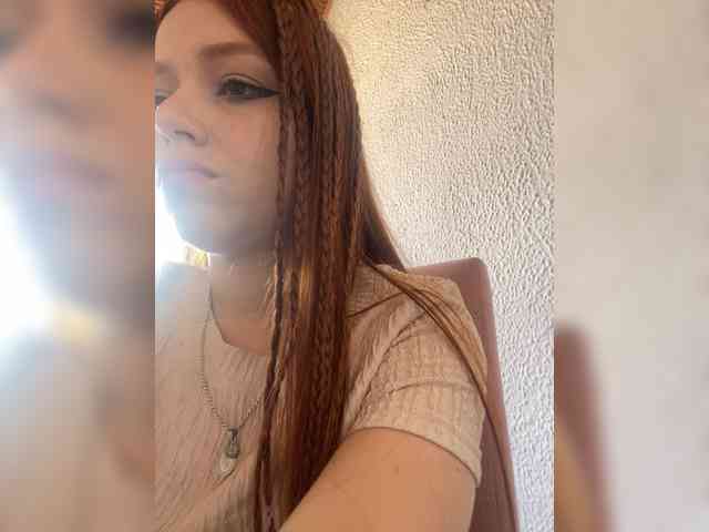 Pamela-Velvet webcam