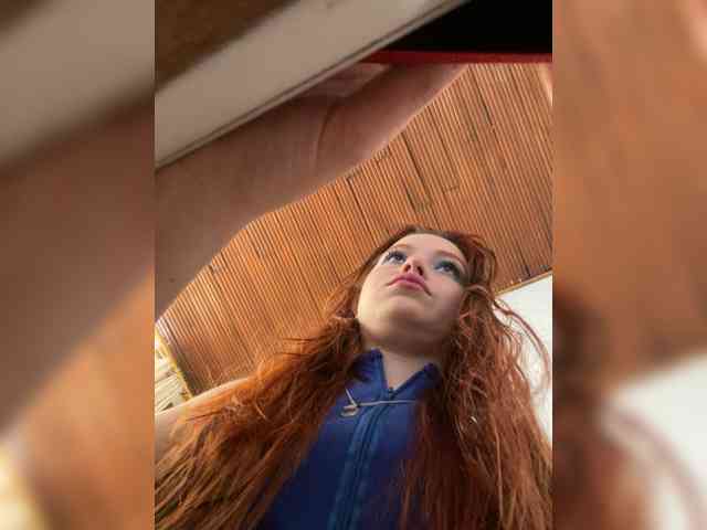 Pamela-Velvet webcam