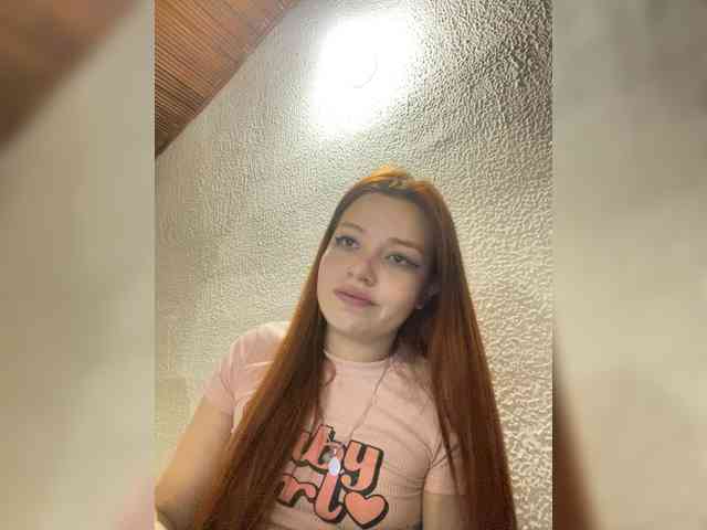 Pamela-Velvet webcam