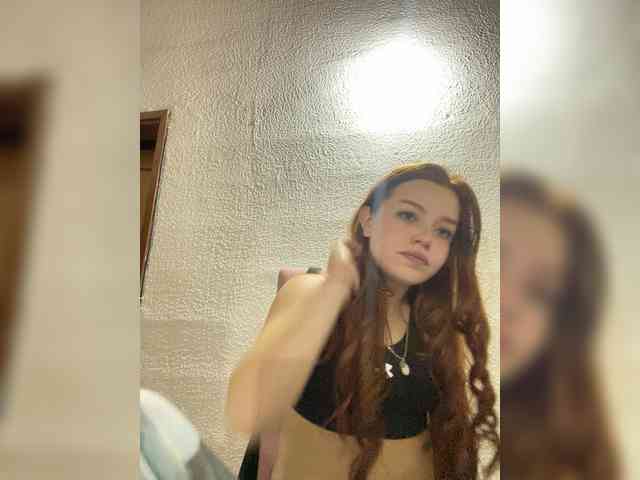 Pamela-Velvet Pamela-Velvet