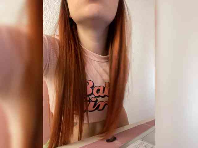 Pamela-Velvet webcam