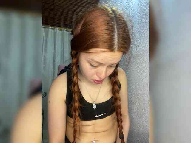 Pamela-Velvet webcam