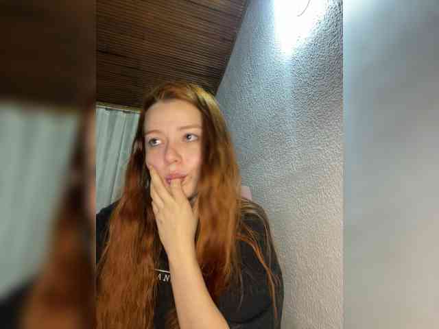 Pamela-Velvet webcam