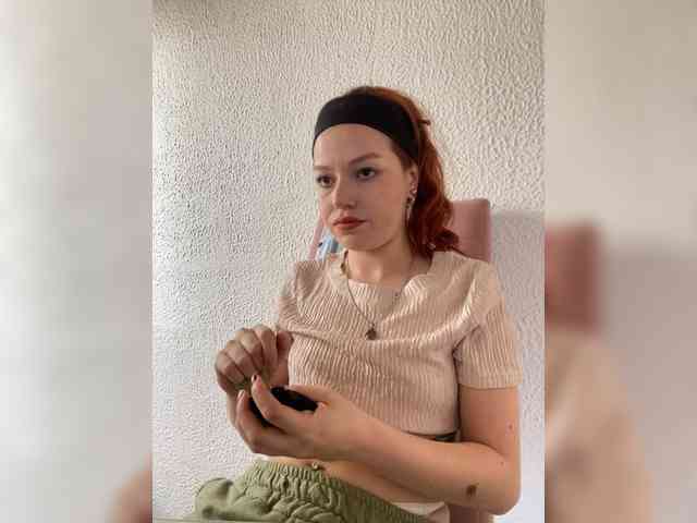 Pamela-Velvet webcam