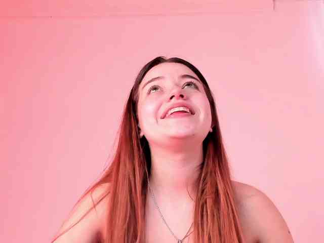 Pamela-Velvet webcam