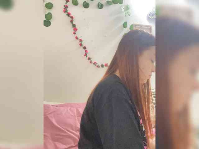 Pamela-Velvet webcam