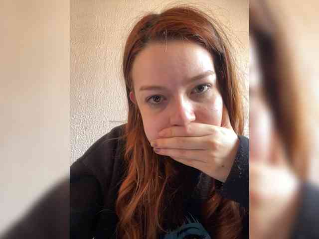 Pamela-Velvet Pamela-Velvet