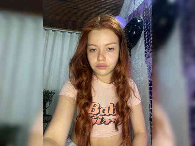 Pamela-Velvet webcam