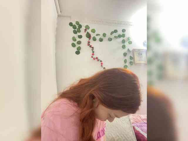 Pamela-Velvet webcam