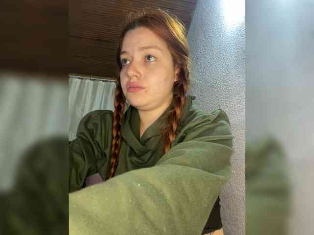 Pamela-Velvet webcam