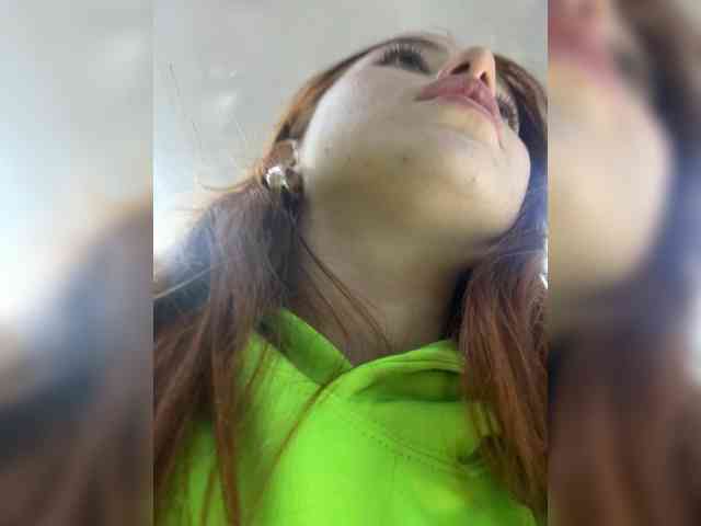 Pamela-Velvet webcam