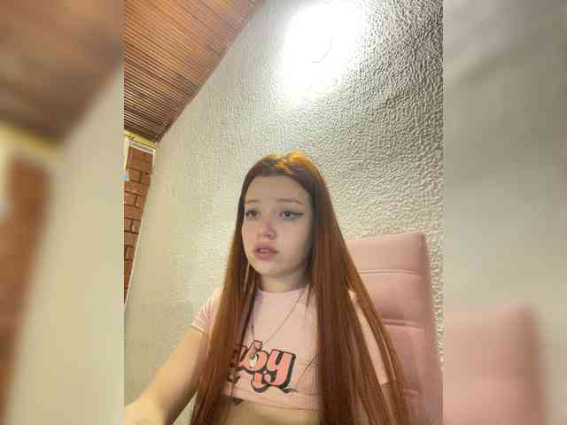 Pamela-Velvet webcam