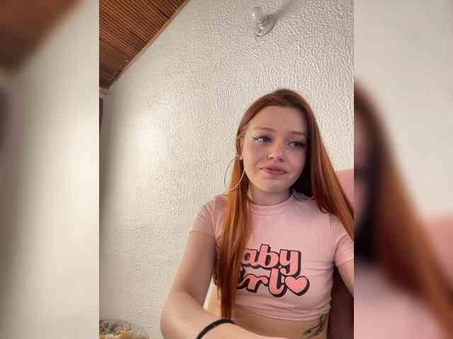 Pamela-Velvet webcam