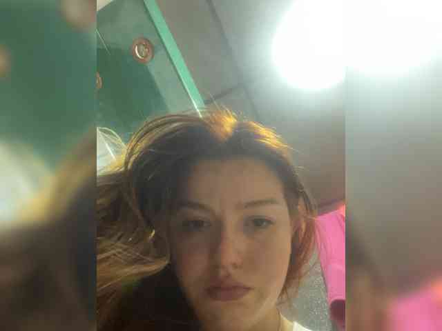 Pamela-Velvet webcam