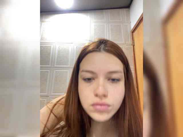 Pamela-Velvet Pamela-Velvet