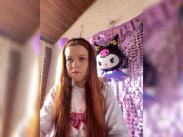 Pamela-Velvet webcam