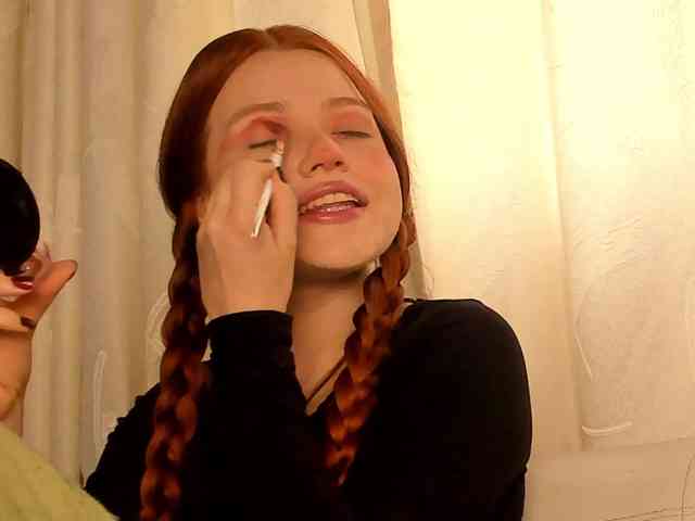 Pamela-Velvet webcam