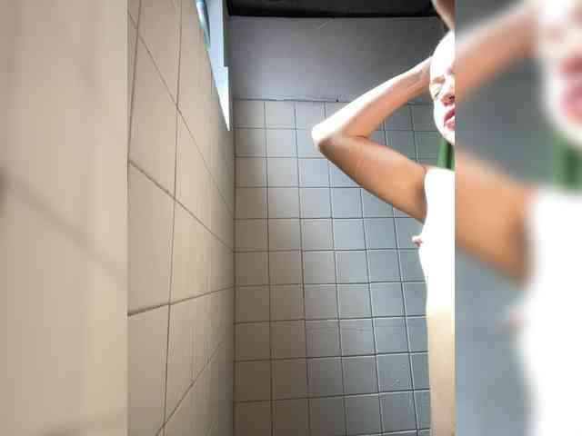 Pamela-Velvet webcam