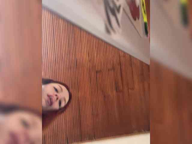 Pamela-Velvet webcam