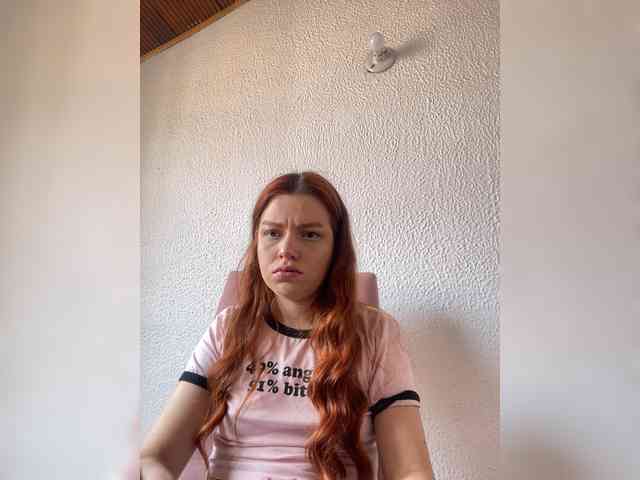 Pamela-Velvet webcam