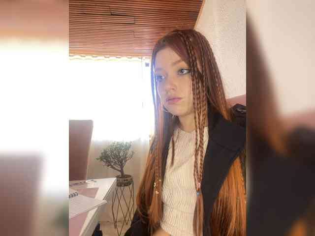 Pamela-Velvet webcam