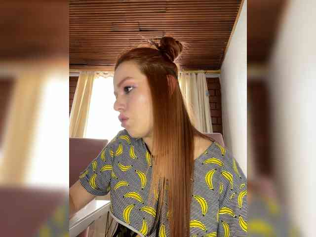 Pamela-Velvet Pamela-Velvet