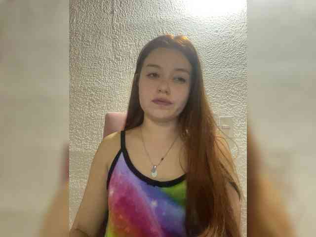 Pamela-Velvet webcam