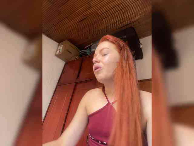 Pamela-Velvet webcam