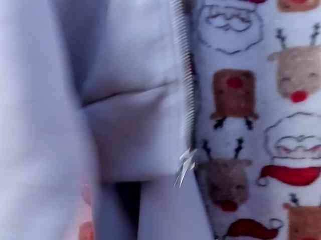 Pamela-Velvet webcam