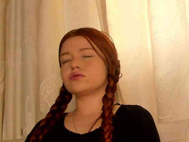 Pamela-Velvet webcam