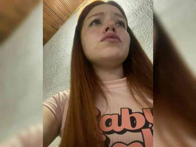 Pamela-Velvet webcam