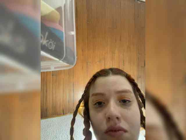 Pamela-Velvet webcam