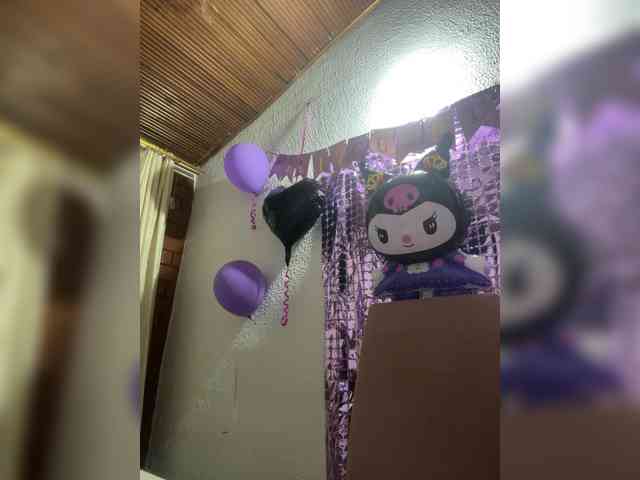 Pamela-Velvet webcam